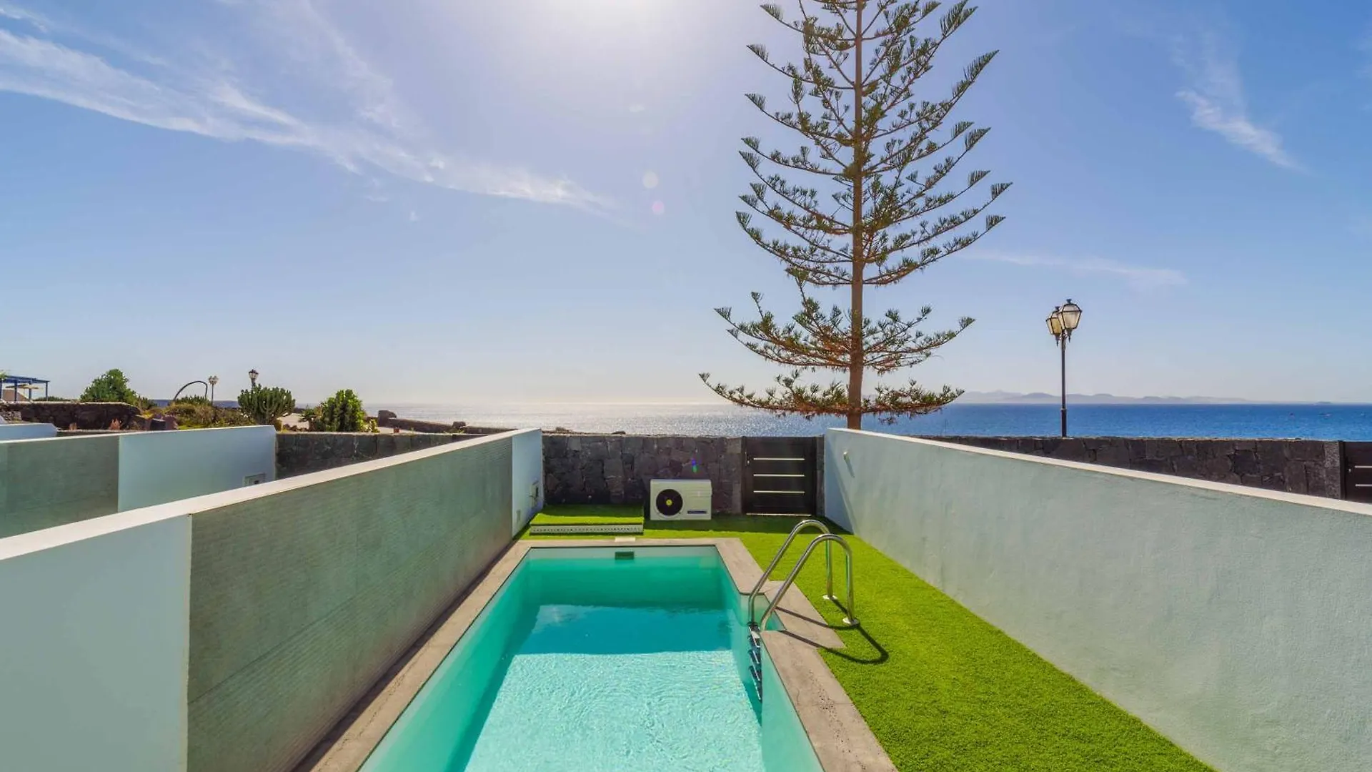 Marina Suite Villa Agua Playa Blanca  0*, Playa Blanca (Lanzarote) Spain